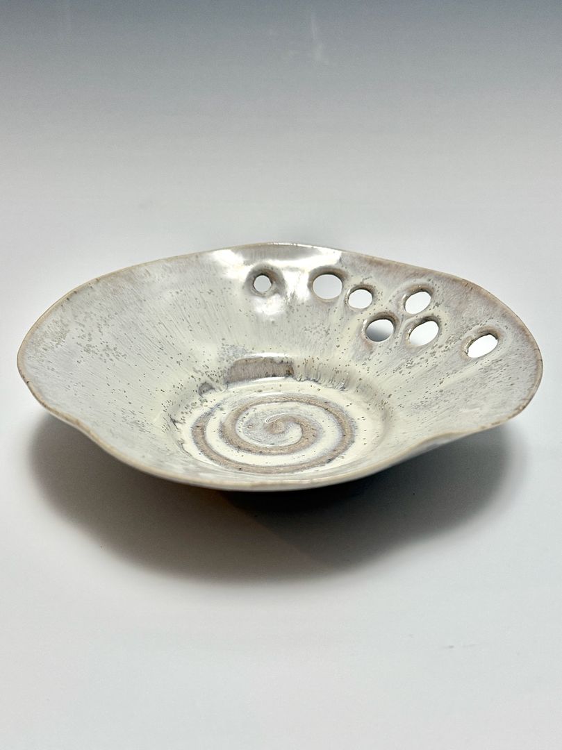 021 Pierced Bowl S
