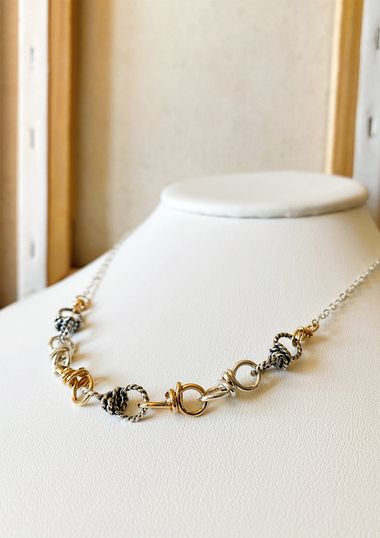 Tri Link Adjustable Chain Necklace